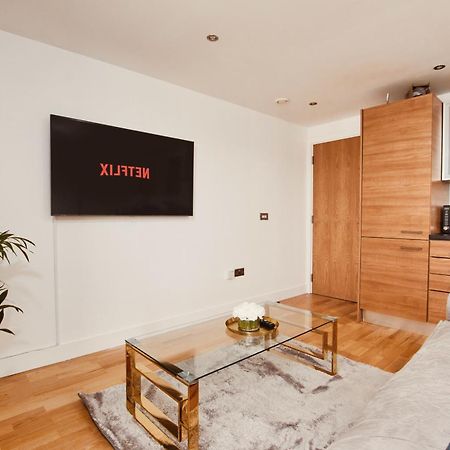 King Deluxe City Apt Large Balcony& Free Parking! Leeds  Exterior foto