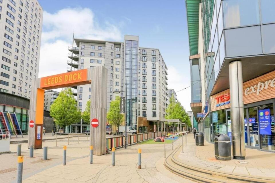 King Deluxe City Apt Large Balcony& Free Parking! Leeds  Exterior foto